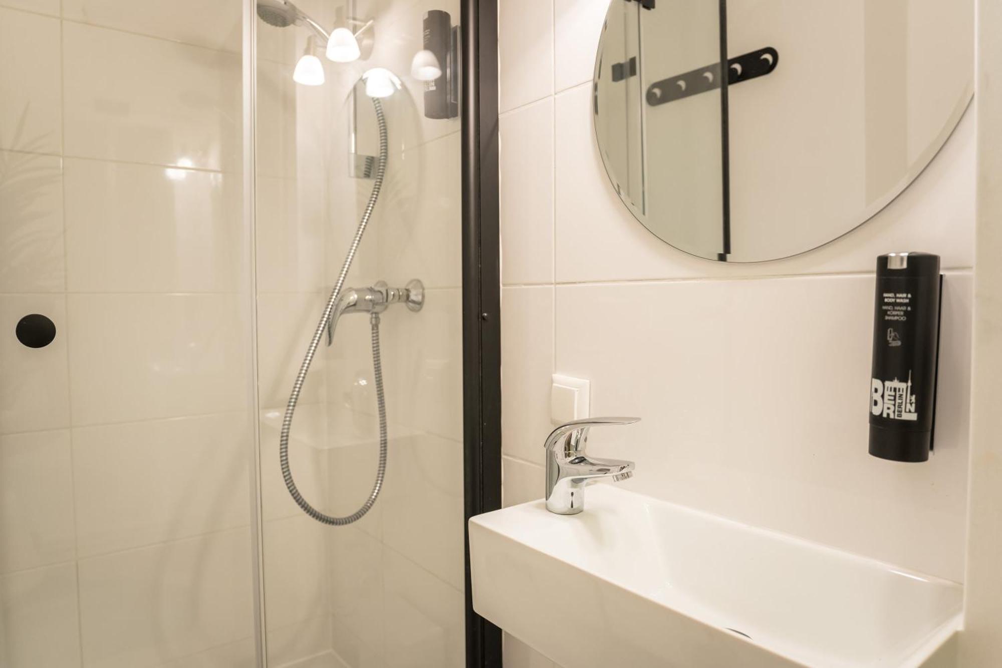 Appartamento Spacious 1-bedroom In Kreuzberg