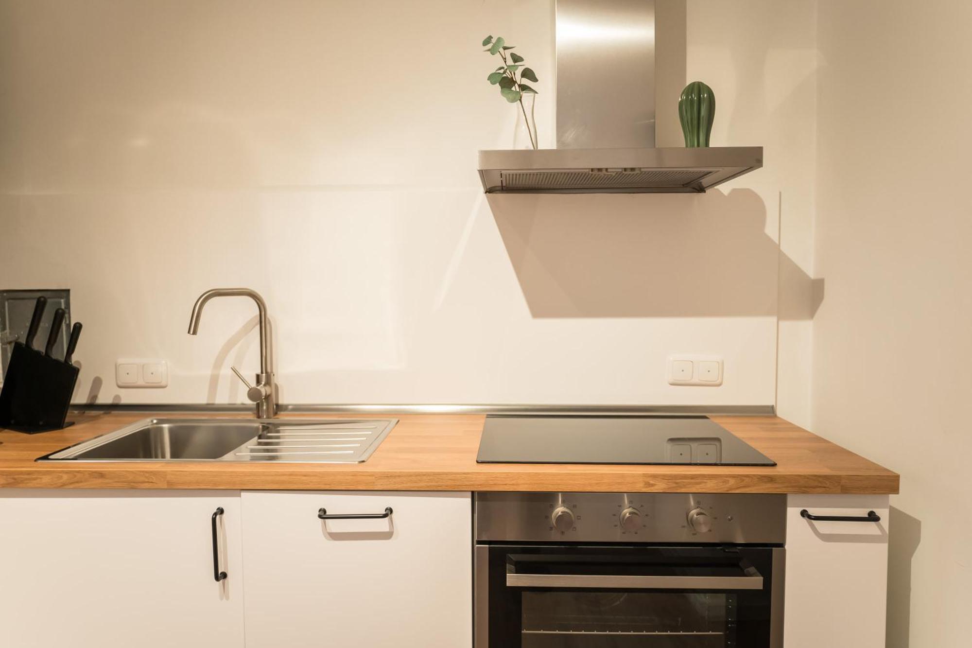 Appartamento Spacious 1-bedroom In Kreuzberg *